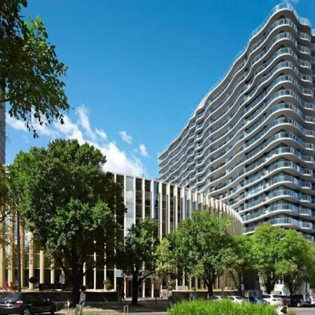 Readyset Apartments At Emerald Melbourne Exterior foto